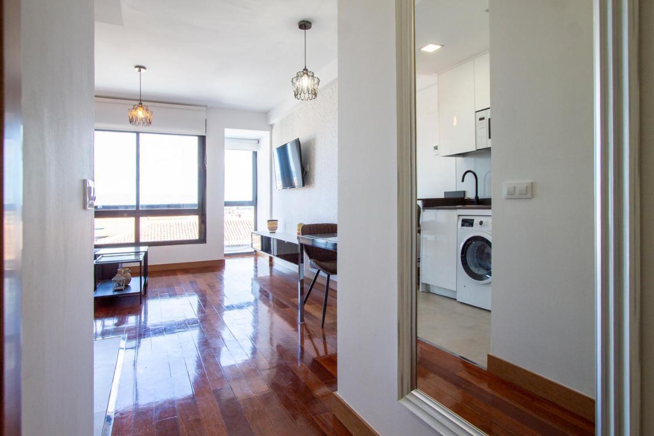Apartamentos Castilla Luz Business Madrid Exteriör bild