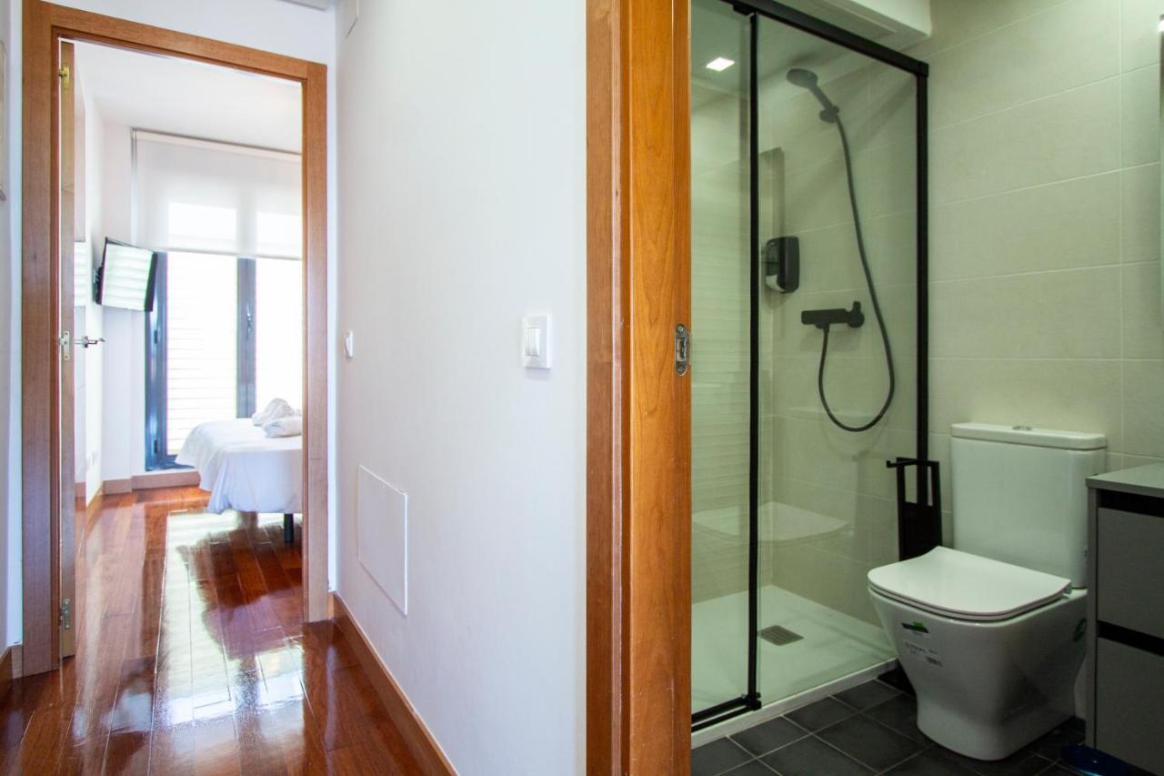 Apartamentos Castilla Luz Business Madrid Exteriör bild